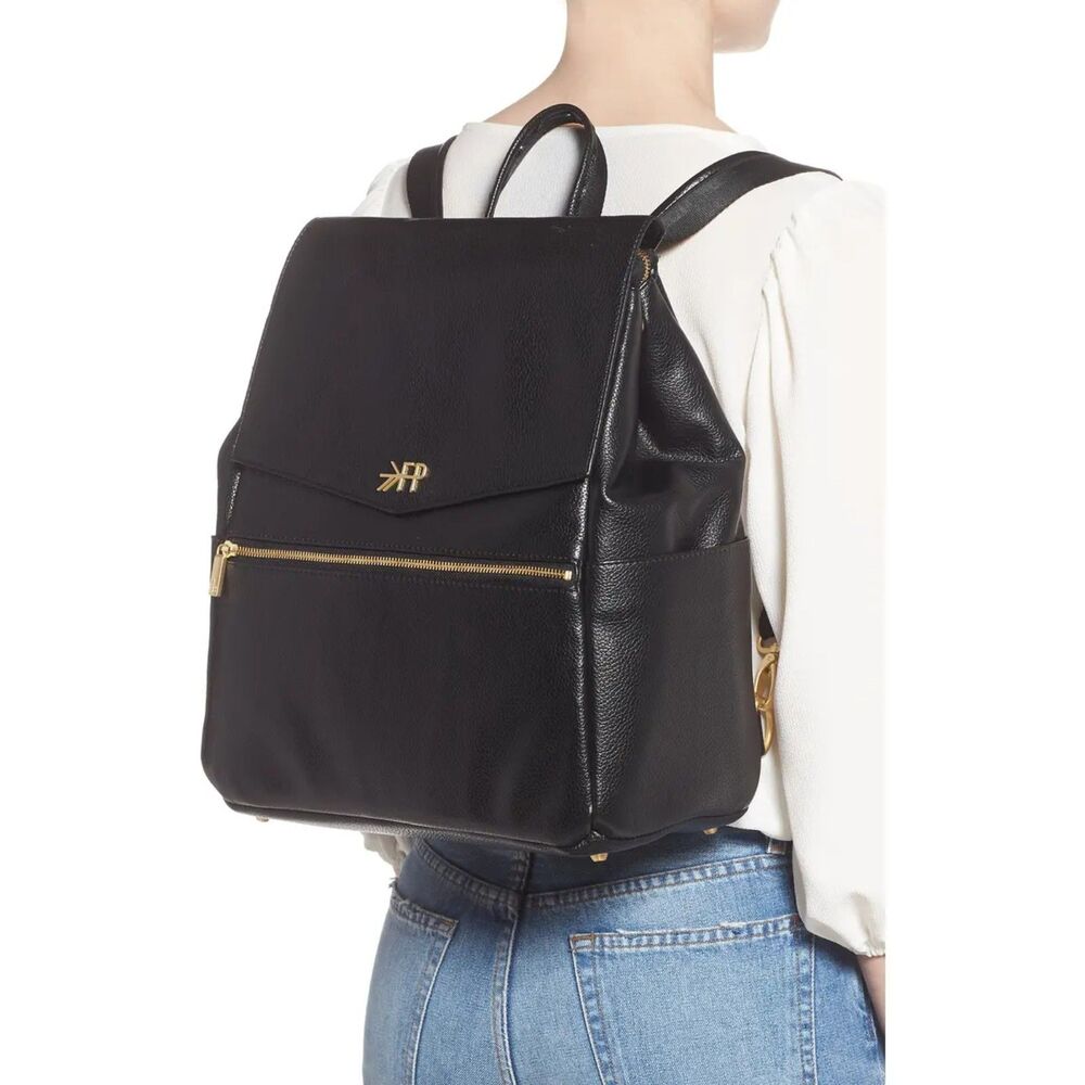 Freshly Picked Classic Diaper Bag II in Black (C4)